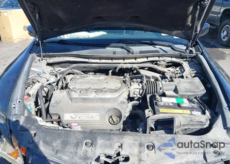 2011 Honda Accord 3.5 Ex-L из США, поврежденный, VIN 1HGCP3F83BA022435